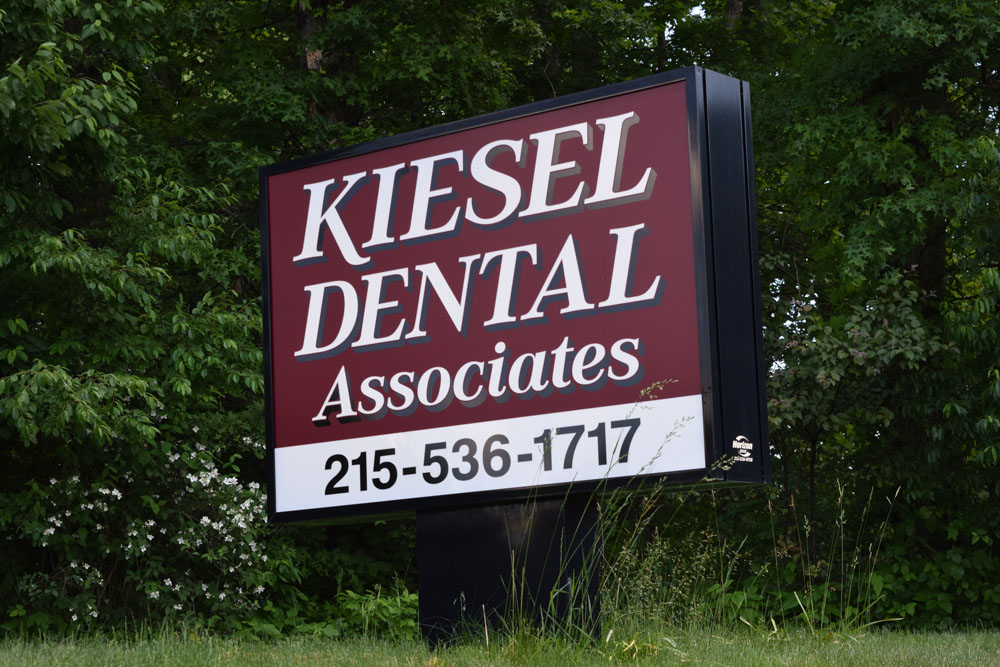 Kiesel Dental Associates exterior sign